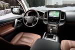 Toyota Land Cruiser 200 Executive 2016 года (CIS)